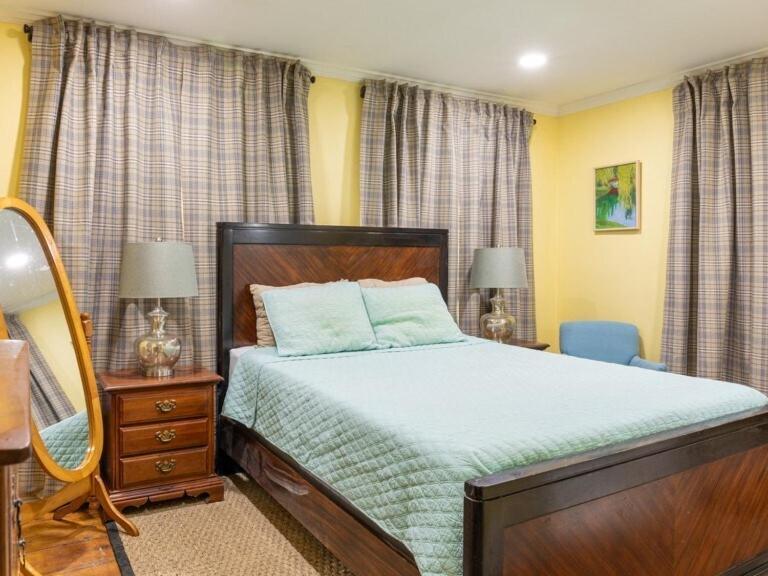 Heritage Trail Farmhouse New Hampton Room photo